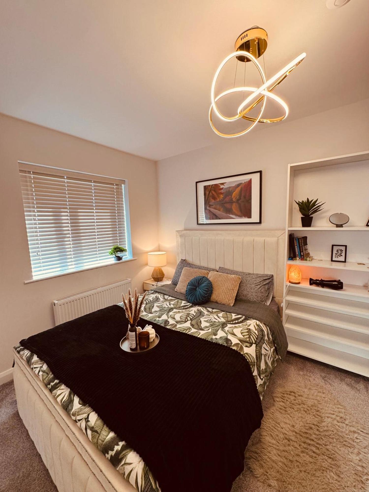 Modern Double & Single Room With Cozy Vibes アシー エクステリア 写真